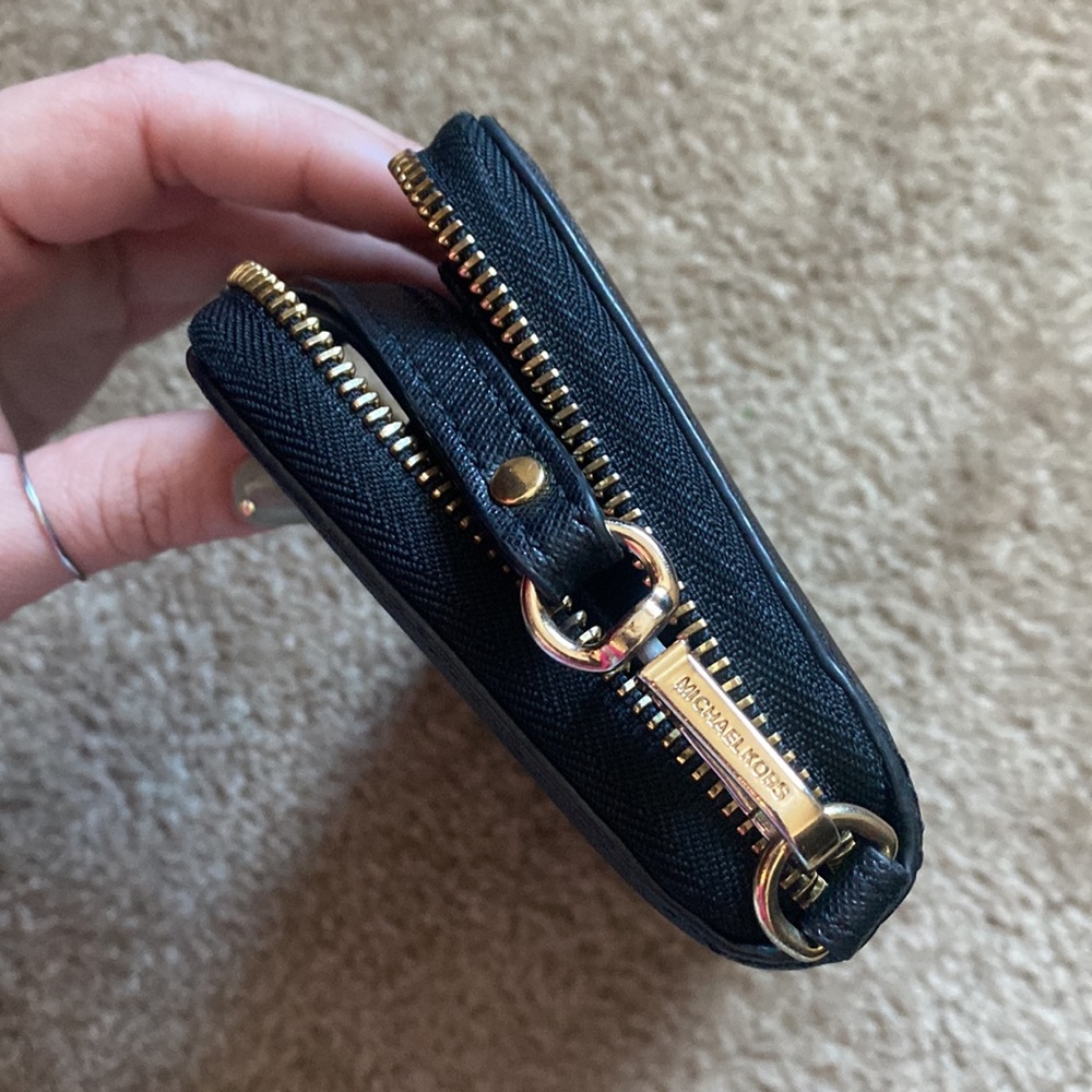 Michael Kors Wallet/Wristlet - Picture 6 of 6